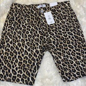 NWT Fashion nova men’s Cheetah shorts
